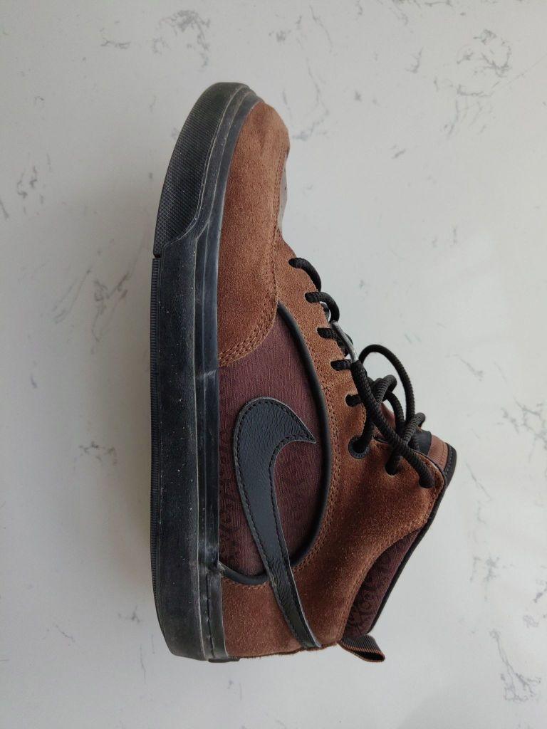 哈喽!小伙伴们大家好!这双鞋本人穿着已有